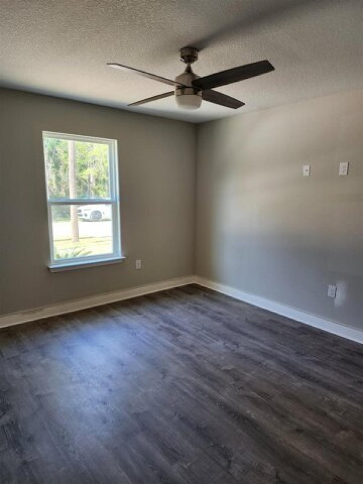 Picture of Home For Sale in Milton, Florida, United States