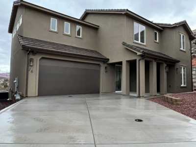 Home For Sale in Saint George, Utah