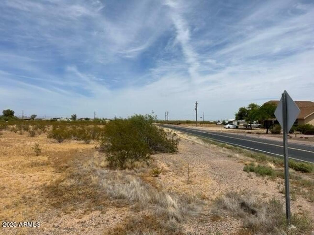 Picture of Residential Land For Sale in Surprise, Arizona, United States
