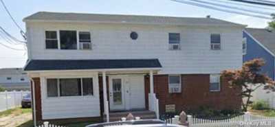 Home For Rent in Elmont, New York
