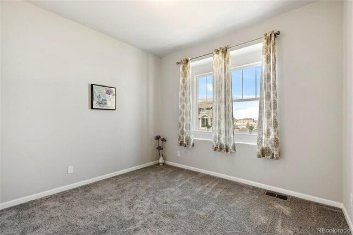 Picture of Home For Sale in Brighton, Colorado, United States