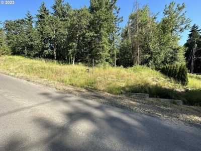 Residential Land For Sale in Lake Oswego, Oregon
