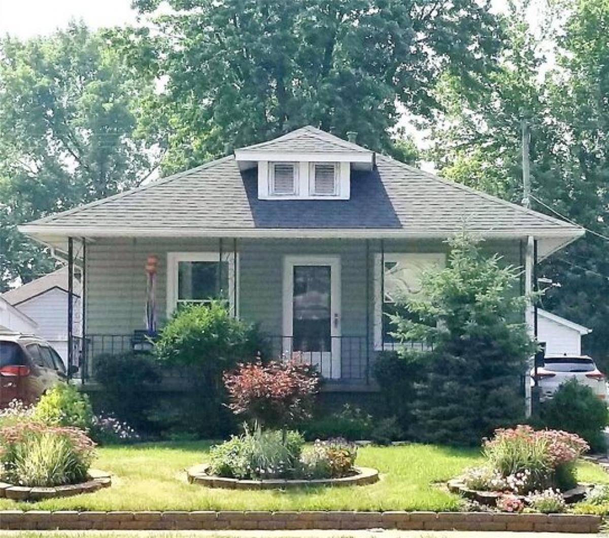 Picture of Home For Sale in Granite City, Illinois, United States
