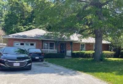 Home For Sale in Orrick, Missouri