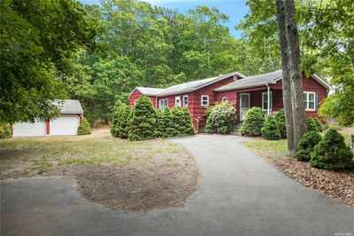 Home For Rent in Hampton Bays, New York