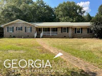 Home For Sale in Hull, Georgia