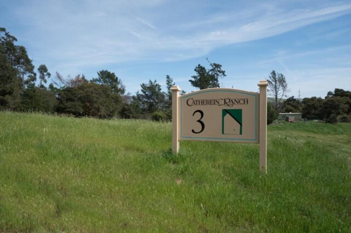 Picture of Residential Land For Sale in Salinas, California, United States