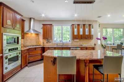 Home For Sale in River Vale, New Jersey