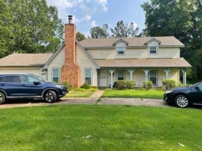 Home For Sale in Millington, Tennessee