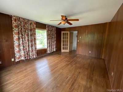 Home For Sale in Hopewell Junction, New York
