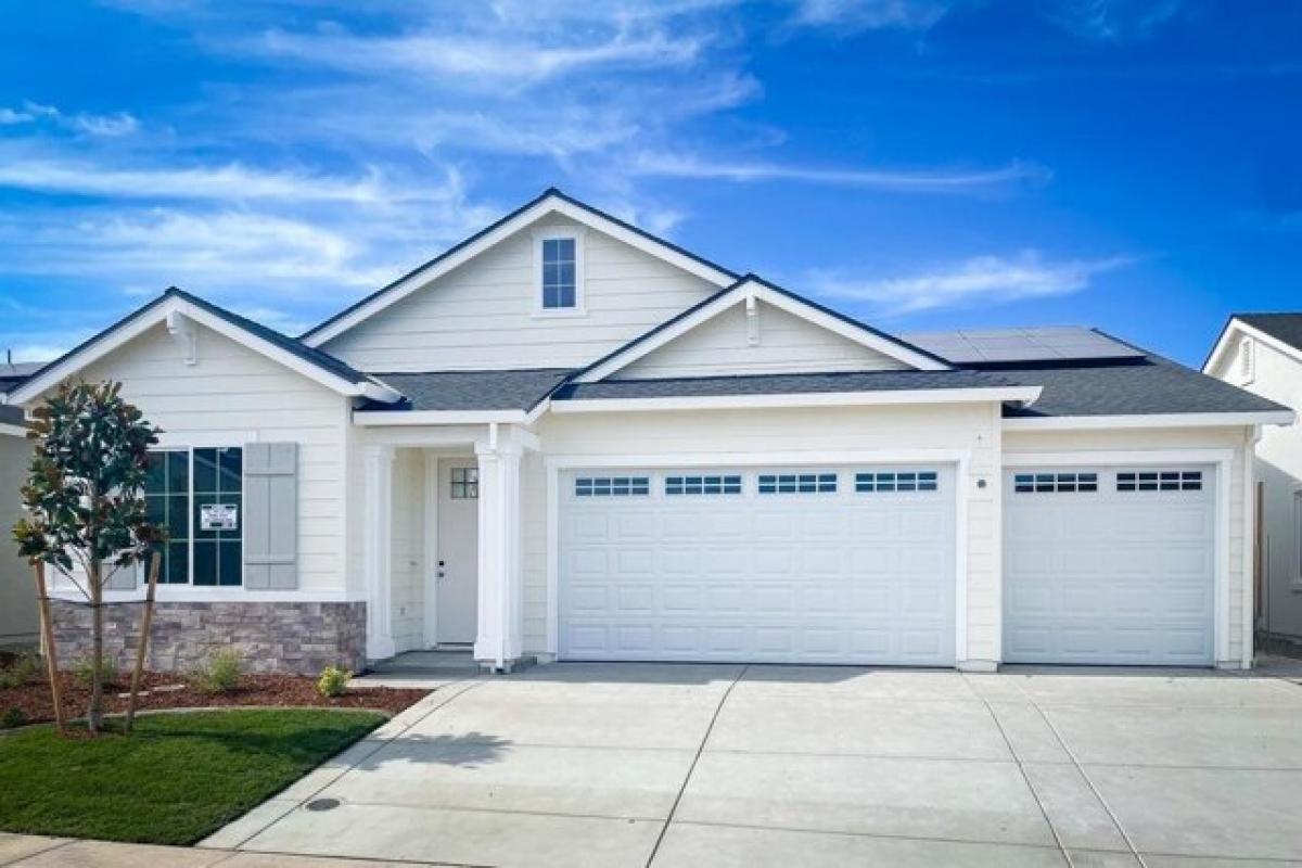 Picture of Home For Sale in Roseville, California, United States