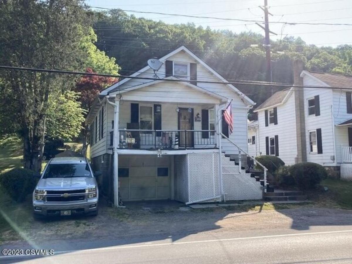 Picture of Home For Sale in Bloomsburg, Pennsylvania, United States