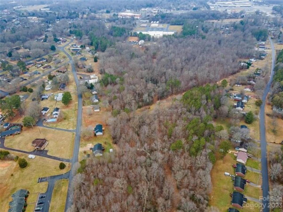 Picture of Residential Land For Sale in Cherryville, North Carolina, United States