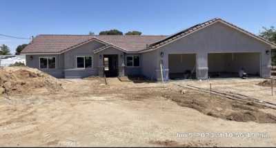 Home For Sale in Hesperia, California