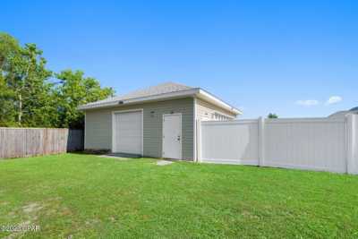 Home For Sale in Lynn Haven, Florida