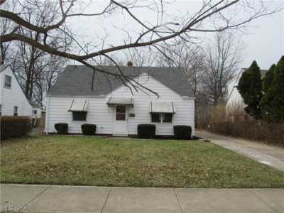Home For Sale in Euclid, Ohio