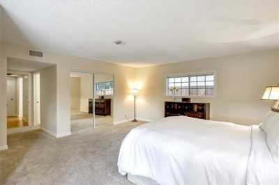Home For Sale in Winnetka, California