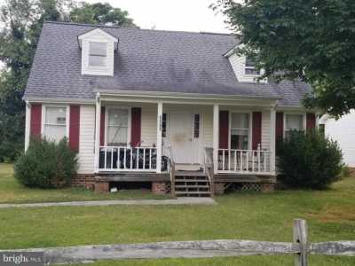 Home For Sale in Tappahannock, Virginia