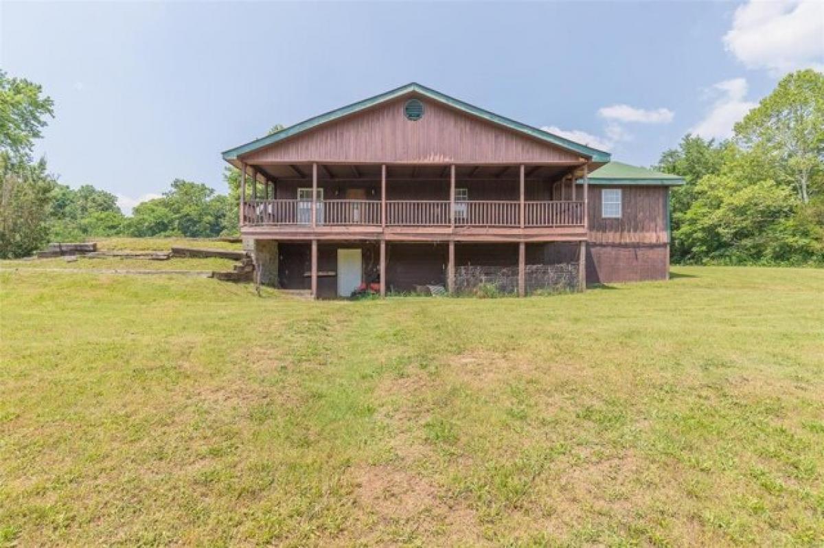 Picture of Home For Sale in Doniphan, Missouri, United States