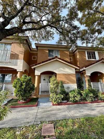 Home For Rent in Hialeah, Florida