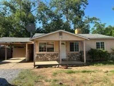 Home For Sale in Cottonwood, California