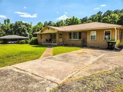 Home For Sale in Belton, South Carolina