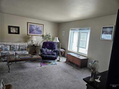 Home For Sale in Kuna, Idaho