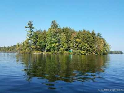 Home For Sale in Naples, Maine