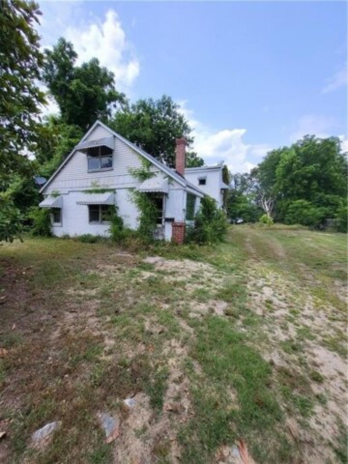 Picture of Home For Sale in Walkerton, Virginia, United States