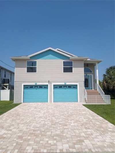 Home For Sale in Hernando Beach, Florida
