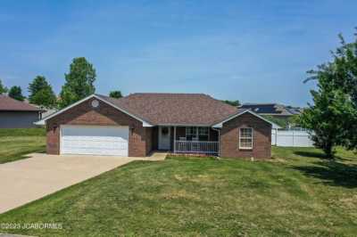 Home For Sale in Holts Summit, Missouri