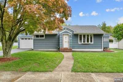 Home For Sale in Dumont, New Jersey