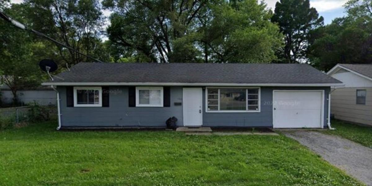 Picture of Home For Sale in Cahokia, Illinois, United States