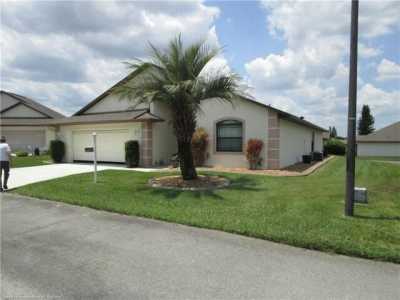 Home For Sale in Avon Park, Florida