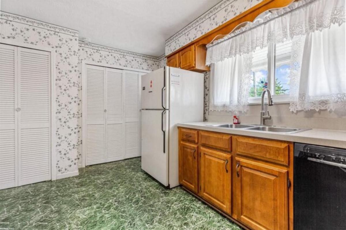 Picture of Home For Sale in Ypsilanti, Michigan, United States