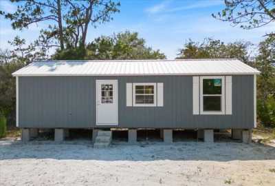 Home For Sale in Cedar Key, Florida