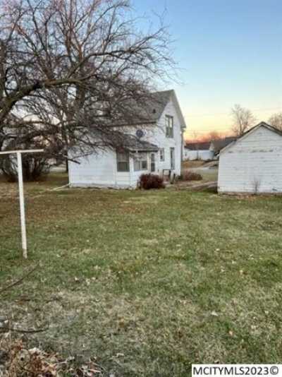 Home For Sale in Iowa Falls, Iowa