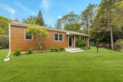 Home For Sale in East Hampton, New York