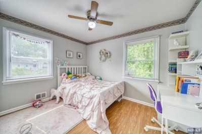 Home For Sale in Northvale, New Jersey