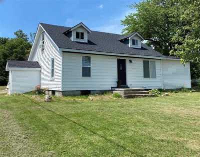 Home For Sale in Benton, Missouri
