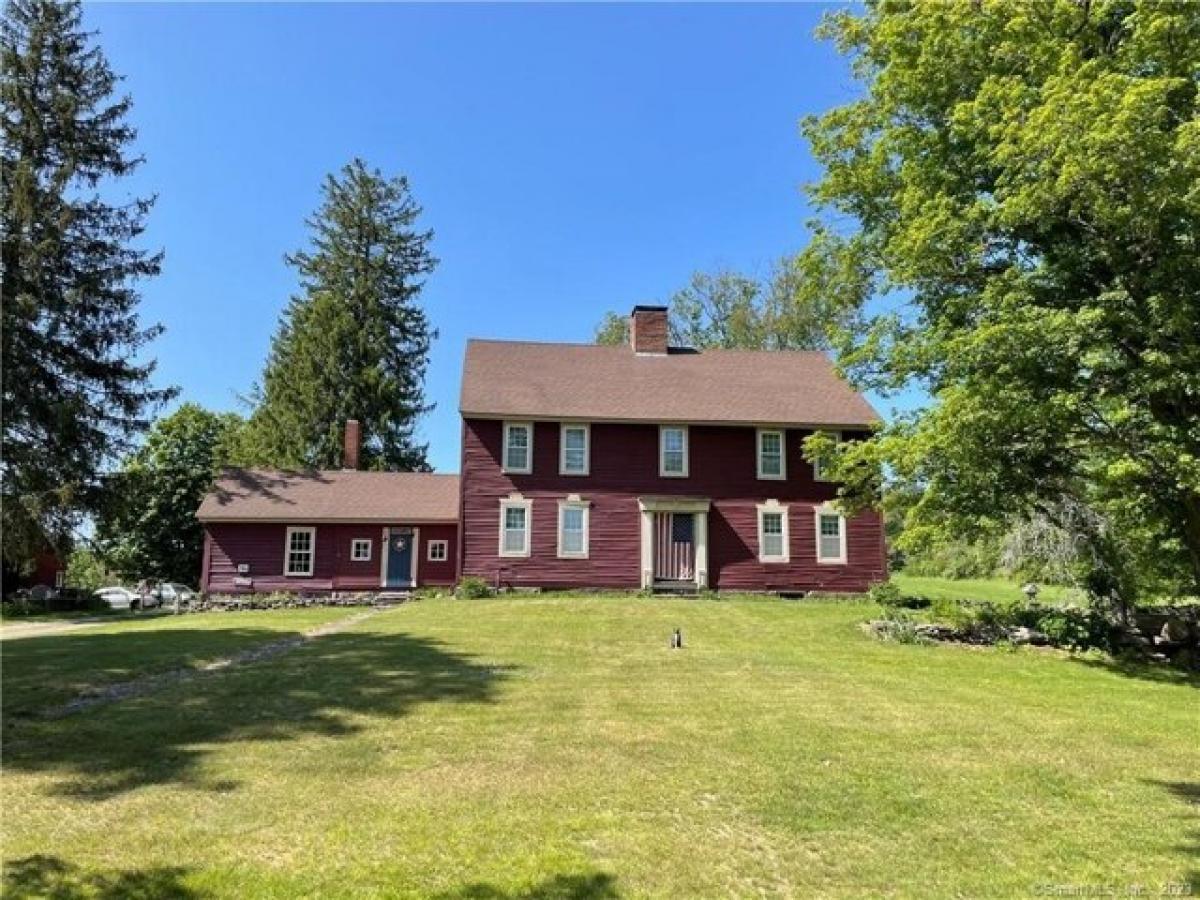 Picture of Home For Sale in Stafford, Connecticut, United States