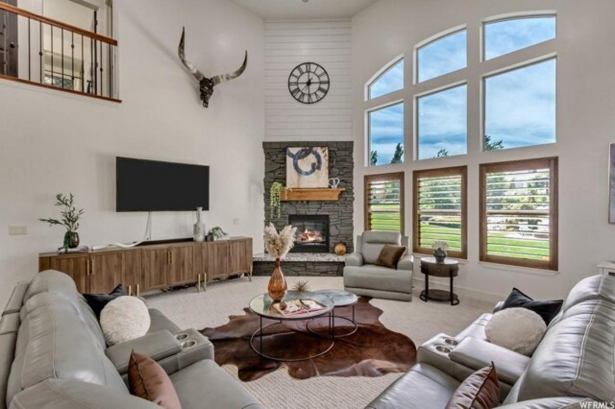 Picture of Home For Sale in Bluffdale, Utah, United States