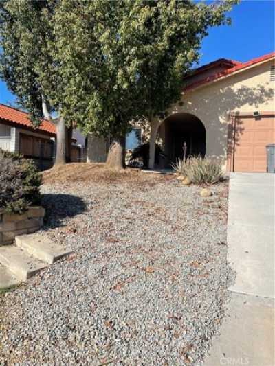 Home For Rent in Canyon Lake, California
