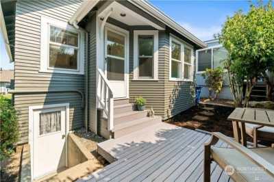 Home For Sale in Des Moines, Washington
