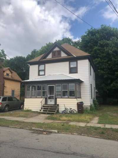 Home For Sale in Gloversville, New York