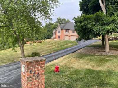 Home For Sale in Chambersburg, Pennsylvania