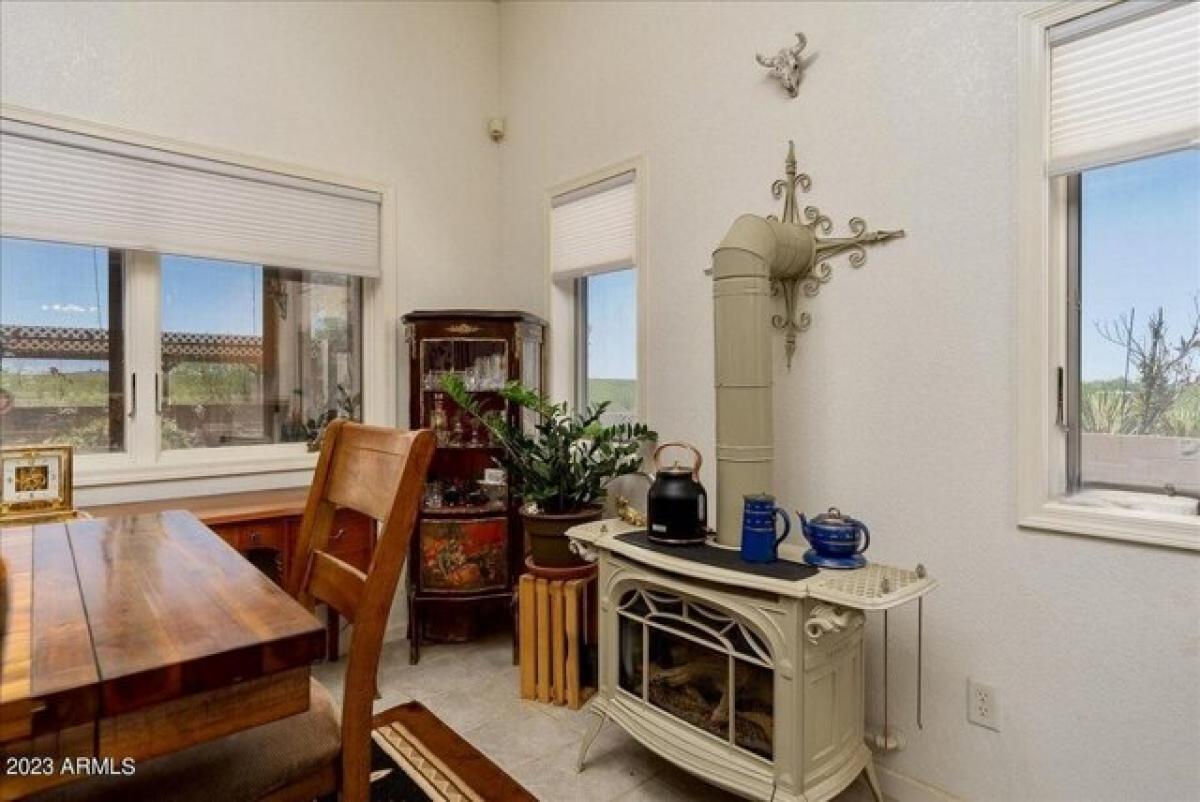 Picture of Home For Sale in Sierra Vista, Arizona, United States