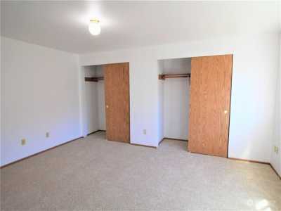 Home For Sale in Lynnwood, Washington