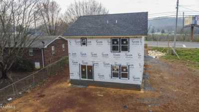Home For Sale in Powell, Tennessee