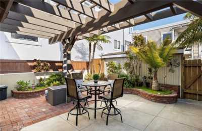 Home For Sale in Hermosa Beach, California